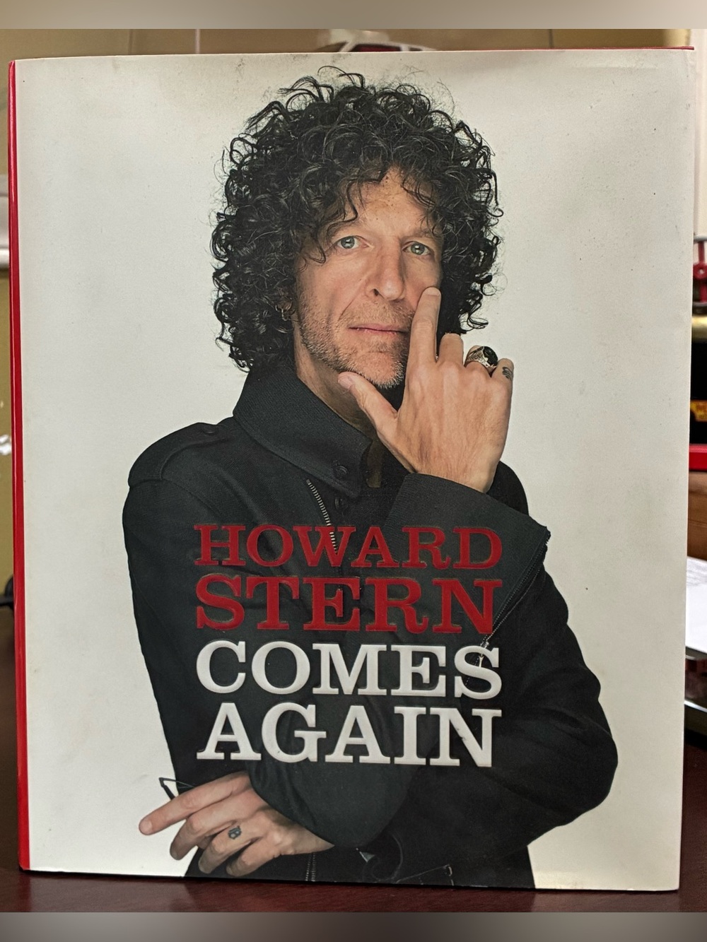 Howard Stern Comes Again. Hardcover. 2019